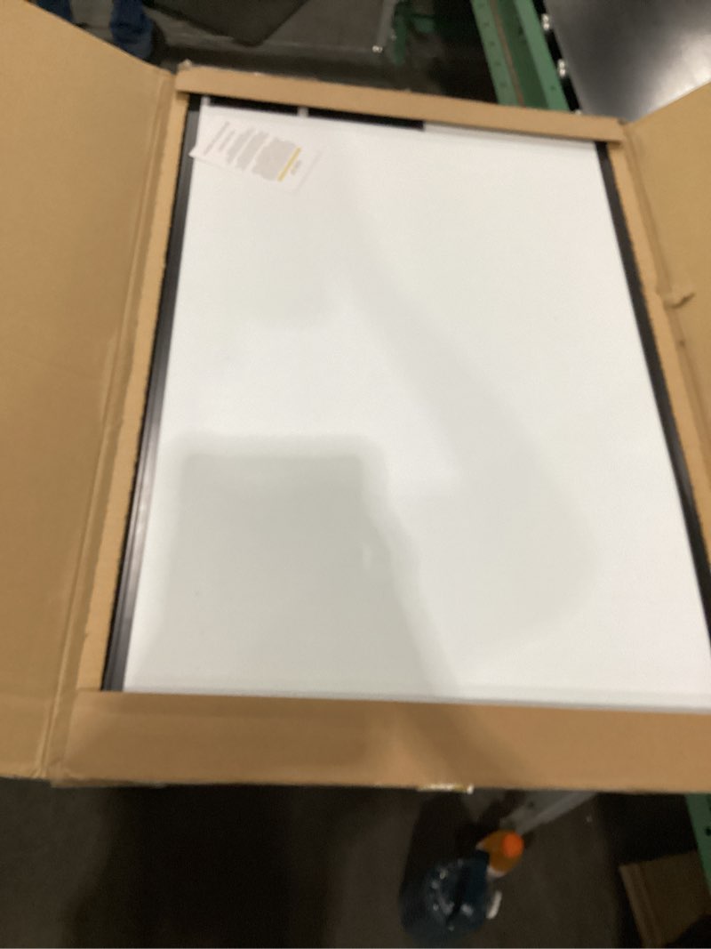 https://lotting-media.assets.bidfta.com/lotting_c611dc4b-5d57-4070-bf58-c605de4086a7