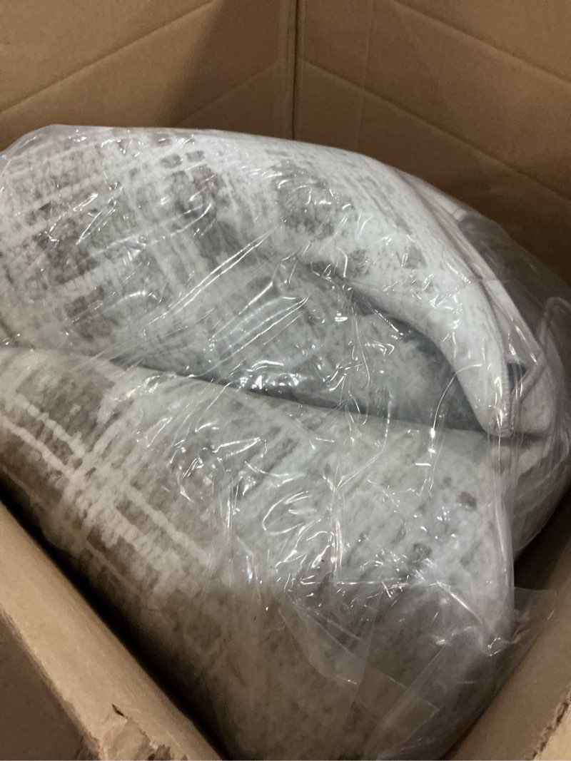 Condition photo showing Good Condition for 8x10 Area Rugs Washable Rug: Anti-Skid Abstract Modern Living Room Rug Soft Thin Carpets Indoor Floor Non-Shedding Carpet for Bedroom Dining Farmhouse Nursery Home Office (White Gray, 8'x10') White Gray 8' x 10' (Rectangular)