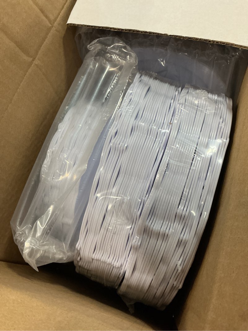 Condition photo showing New/Like New for u-qe 100 pieces white plastic plates - white disposable plates - premium hard plastic disposable plates for wedding and party use including 50 dinner plates 10 '' & 50 dessert plates 7.5 ''