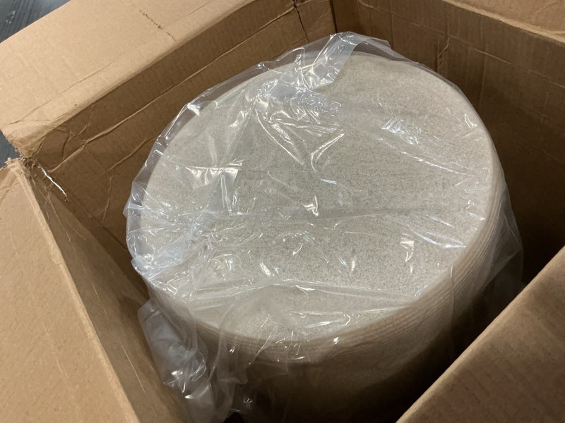 Condition photo showing Good Condition for hight quality polyresin wastebasket, garbage receptacle bin for bathrooms, powder rooms, kitchens, home offices