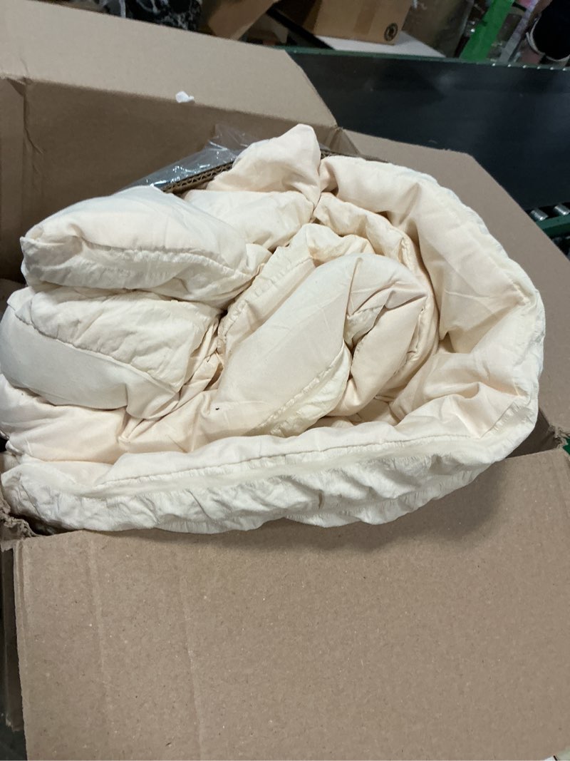 Condition photo showing Good Condition for hymokege ivory king size comforter set seersucker 7 pieces, all season luxury bed in a bag for bedroom, bedding set with comforters, sheets, pillowcases & shams king(104"x 90") ivory
