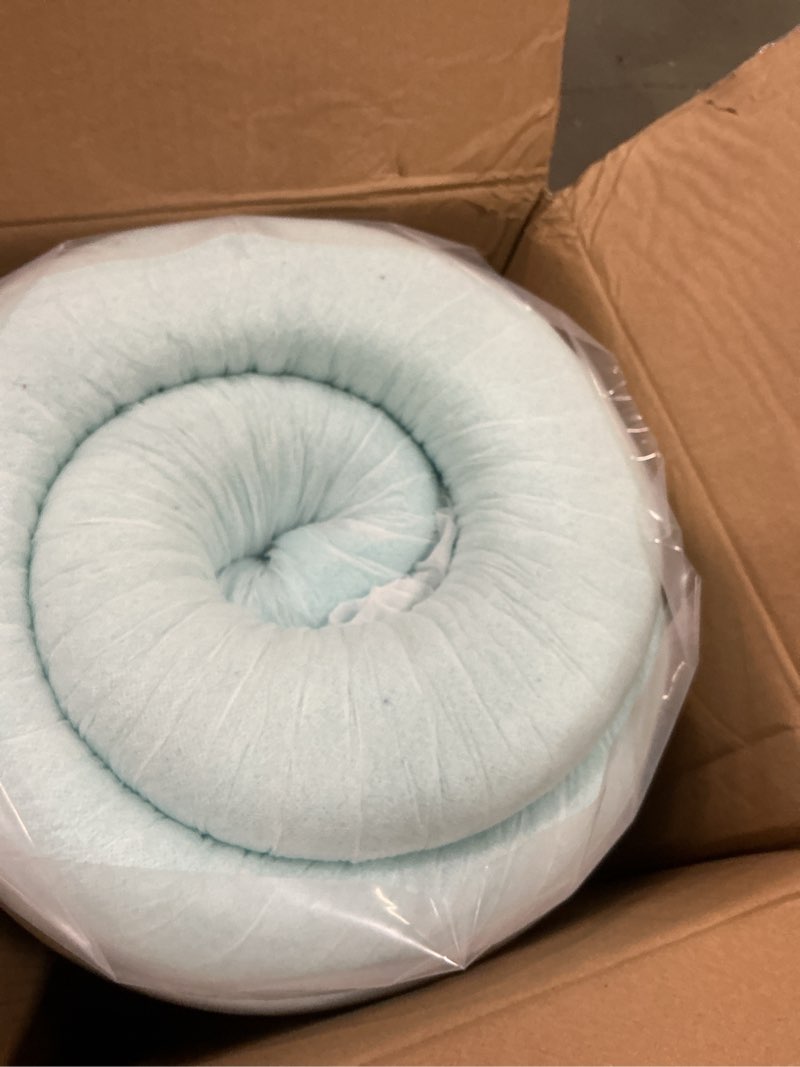 Condition photo showing New/Like New for LINENSPA Memory Foam Mattress Topper - 3 Inch Gel Infused Memory Foam - Plush Feel - Cooling and Pressure Relieving - CertiPUR Certified - Dorm Room Essentials - Queen Size Queen 3 Inch Topper Only