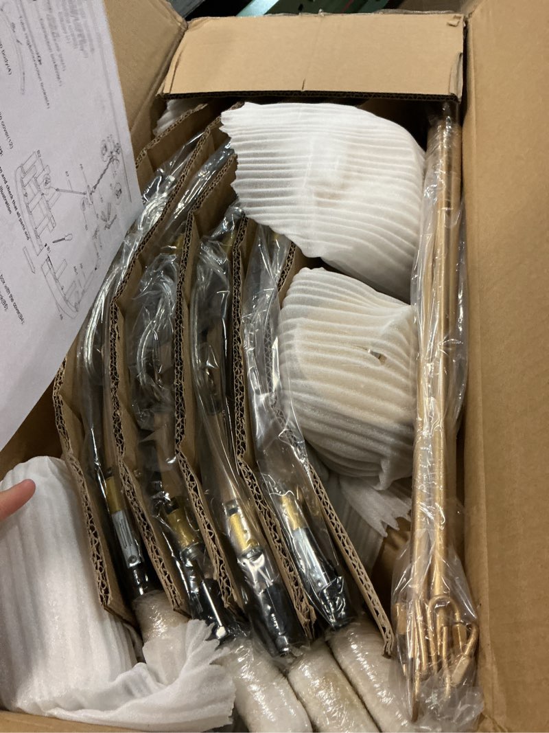 Condition photo showing Good Condition for 31.5" 12-Light Gold Wagon Wheel Chandelier, Gold Farmhouse Chandeliers for Dining Room Living Room Foyer Entryway Kitchen Island Gold 12 Light