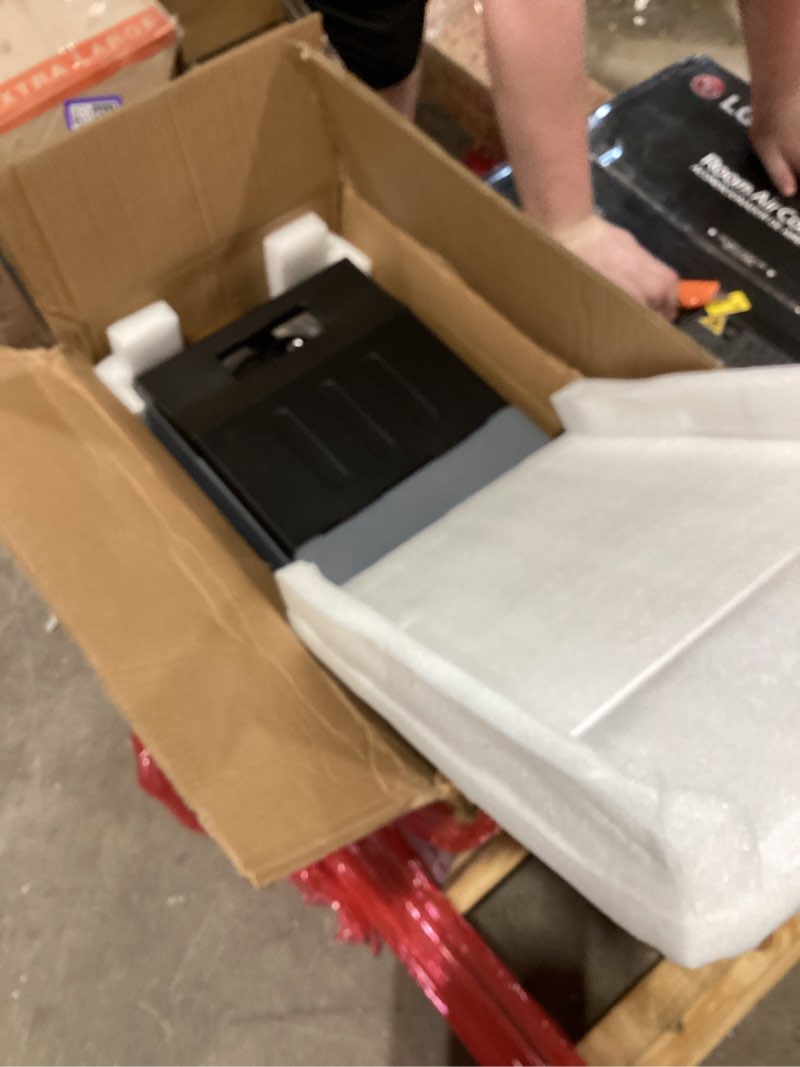 https://lotting-media.assets.bidfta.com/lotting_c62ba304-fc88-4851-aba2-24facd530c31