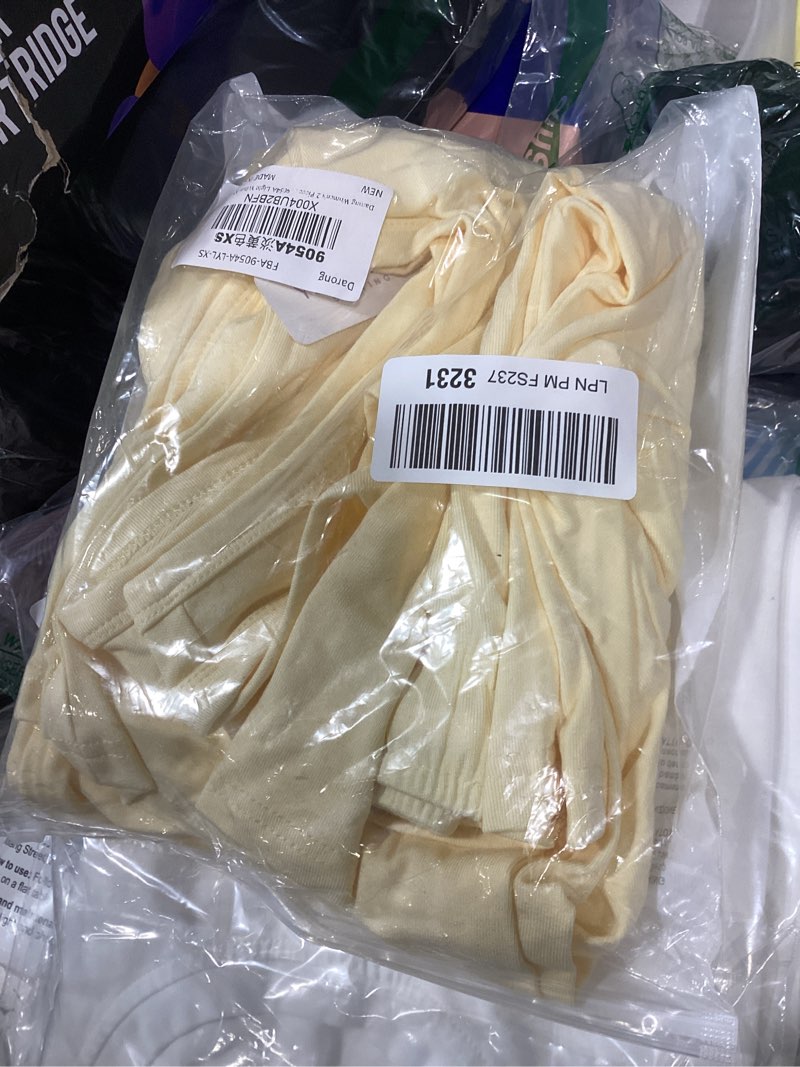 Condition photo showing New/Like New for darong women's 2 piece lounge sets sleeveless tank tops wide leg pants sets tracksuits matching outfit inseam(28''-29'') x-small light yellow