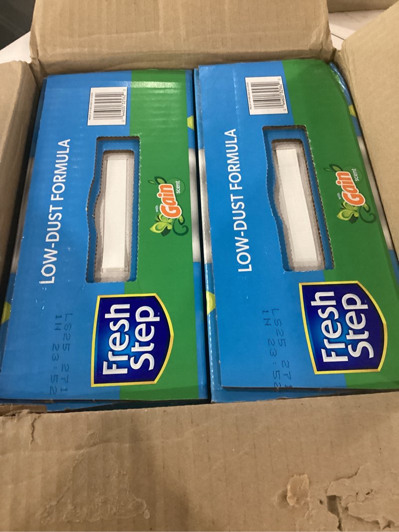 Condition photo showing Good Condition for fresh step advanced odor shield multi cat clumping litter with febreze freshness, low dust, odor control with ammonia block tech, compatible in automatic litter boxes, 37 lb. (2 x 18.5 lb.) gain