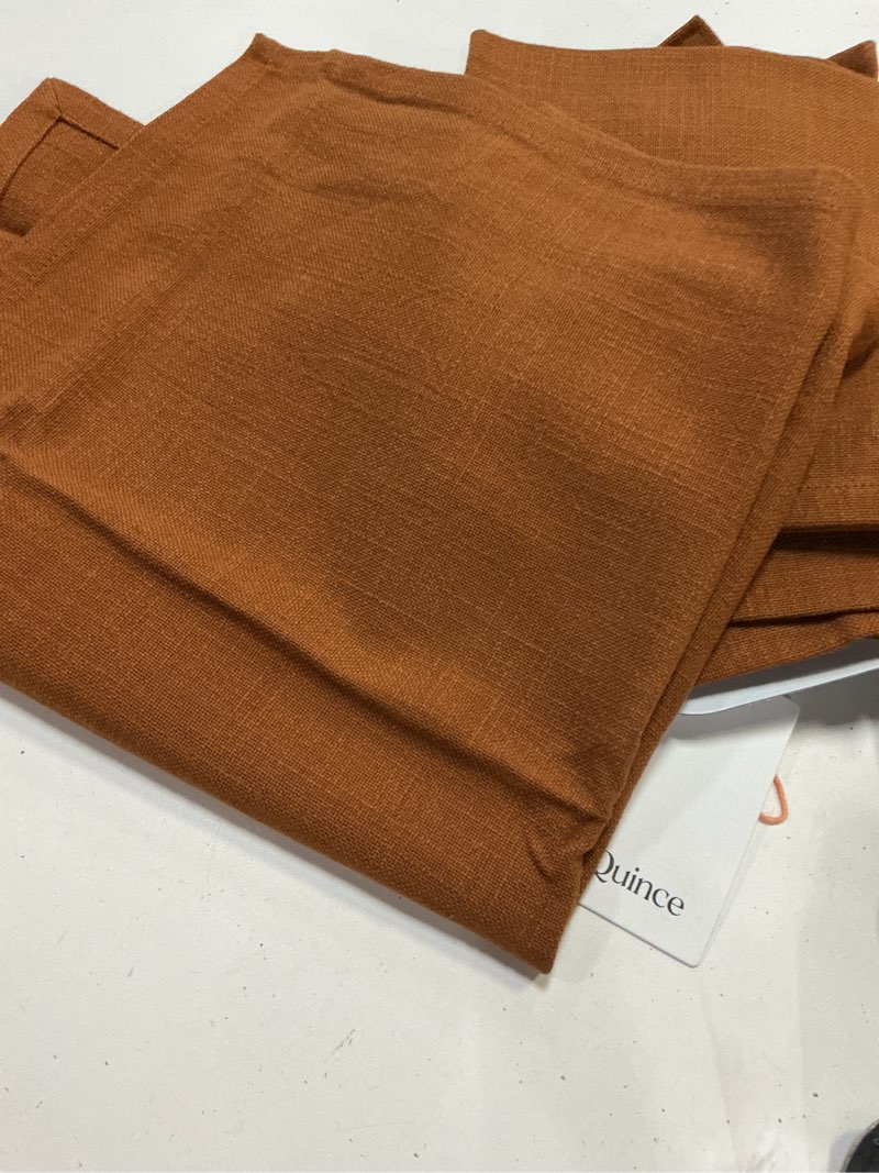 Condition photo showing Good Condition for organic cotton napkins set of 4 terracotta