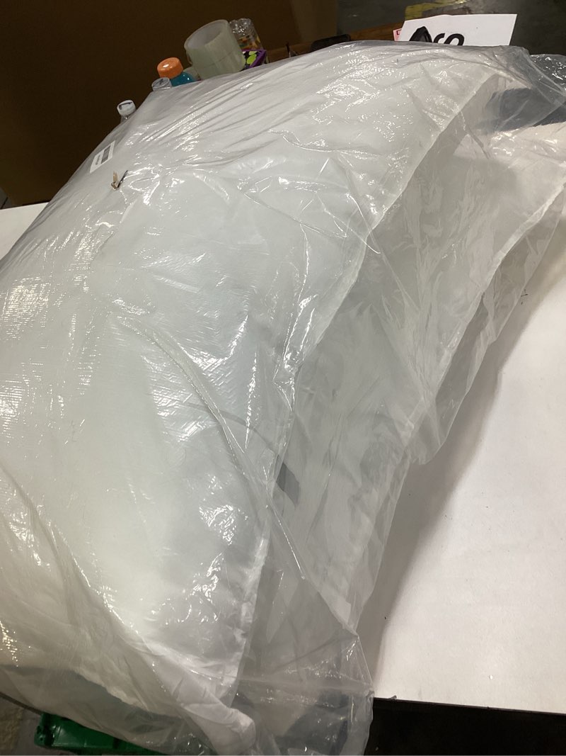 Condition photo showing New/Like New for EIUE Hotel Collection Bed Pillows for Sleeping 2 Pack Queen Size?Pillows for Side and Back Sleepers,Super Soft Down Alternative Microfiber Filled Pillows,20 x 30 Inches White Queen (Pack of 2)