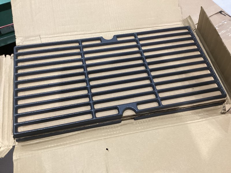 Condition photo showing Good Condition for grill grates for kenmore grill parts 6 burner 146.47223610 146.2368...