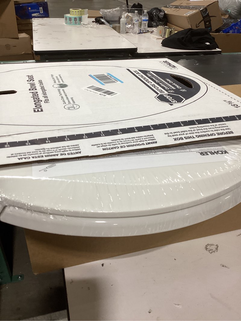 Condition photo showing New/Like New for KOHLER 4636-RL-0 Cachet ReadyLatch Elongated Toilet Seat Slow Close, Soft Close Toilet Seat Quiet Lid, Contoured Grip-Tight Bumpers Installation Hardware, Apartment Essentials, White White Elongated Ready Latch