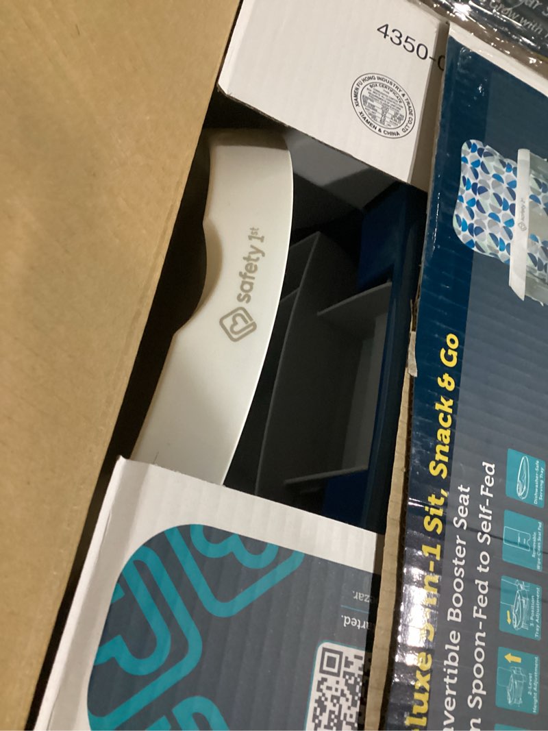 Condition photo showing Good Condition for safety 1?? deluxe sit  snack & go convertible booster  half pipe blue  unisex