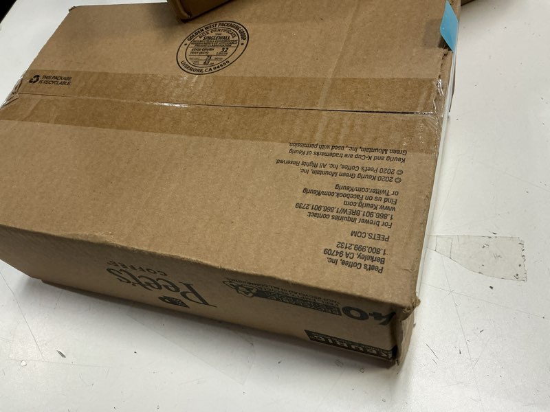 Condition photo showing New/Like New for Peet's Coffee, Keurig K-Cup Pods Variety Pack - Luminosa Breakfast Blend, Café Domingo, Organic Alma De La Tierra, House Blend, 40 Count (4 Boxes of 10 Pods) Variety Pack 10 Count (Pack of 4)