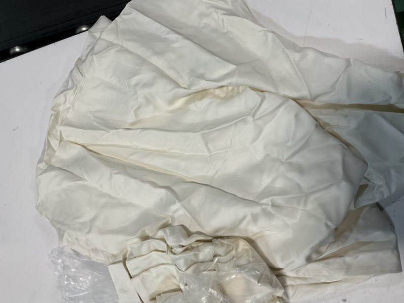 Condition photo showing As Is for quince bamboo pillowcase set, king, ivory 2pcs