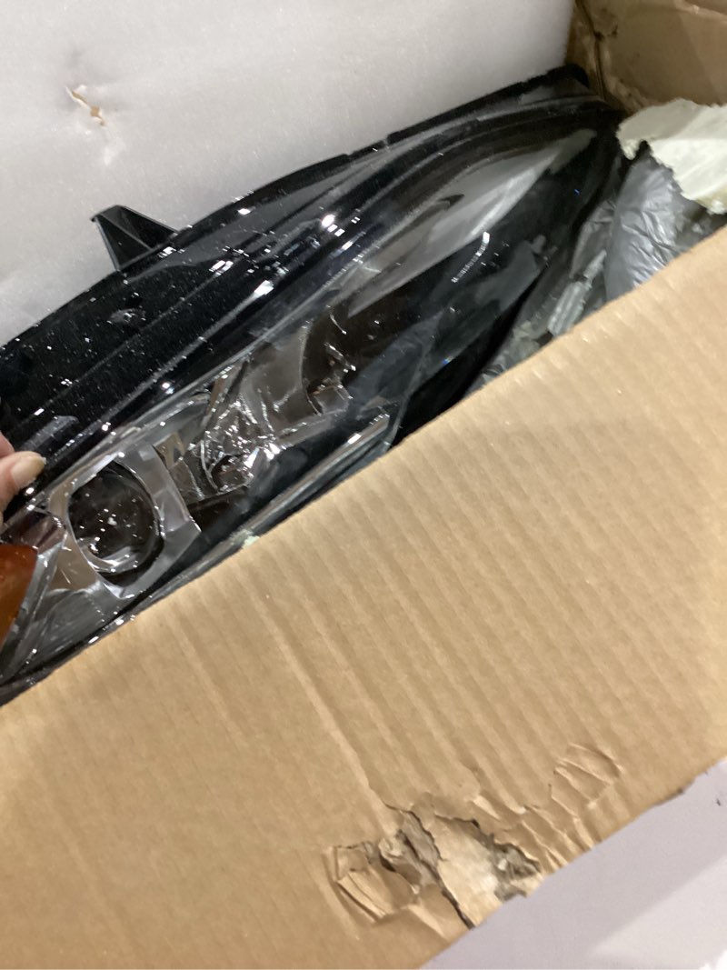 Condition photo showing Good Condition for driver side headlight compatible with malibu 2019-2025 projector front left headlamp gm2502503