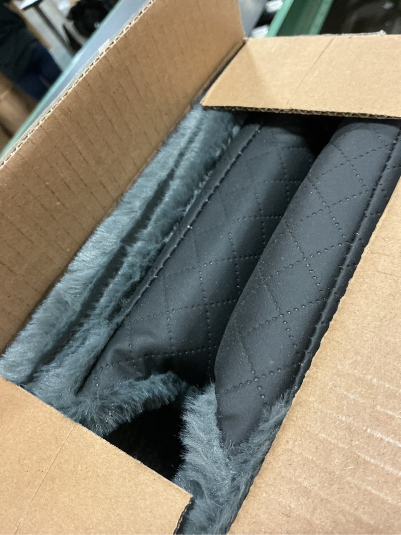 Condition photo showing Good Condition for portable small dog seat for car, luxury center console dog car seat booster with safety tethers, anti-collapse pet travel carseat for suv, truck (black/grey) black/dark gery small