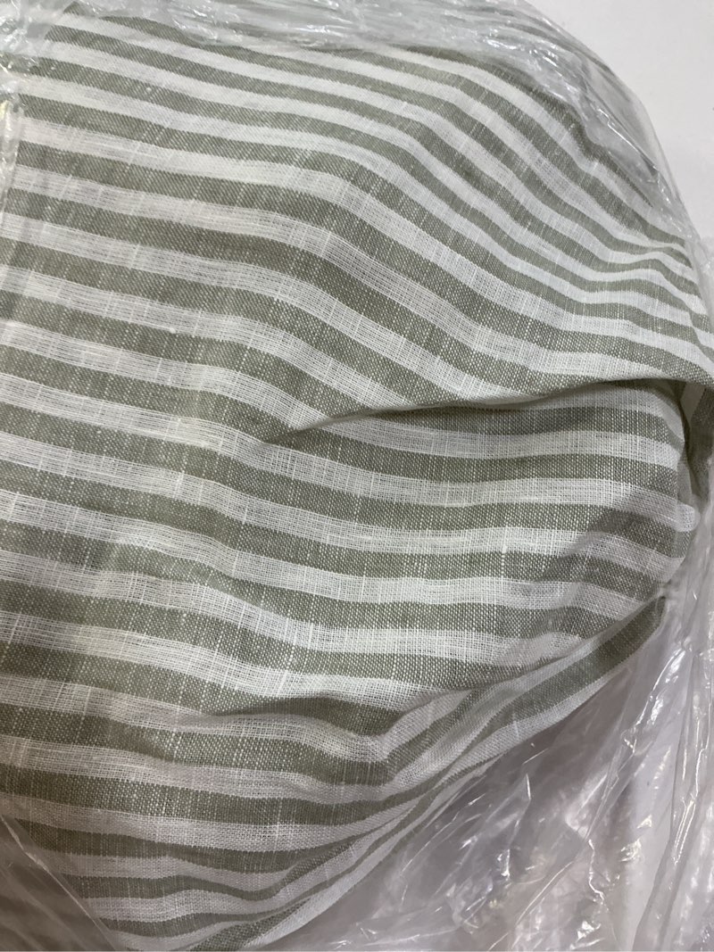Condition photo showing Good Condition for european linen sheet set, full, willowleaf/white stripe