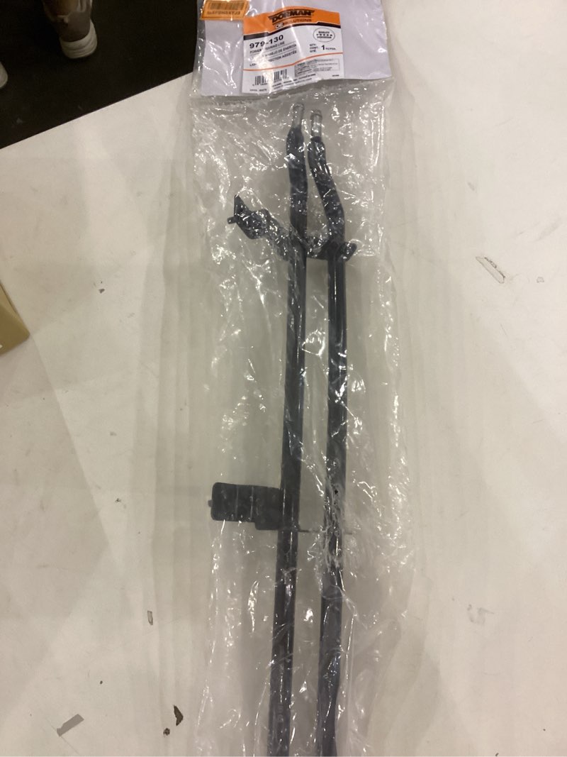 Condition photo showing New/Like New for Power steering line