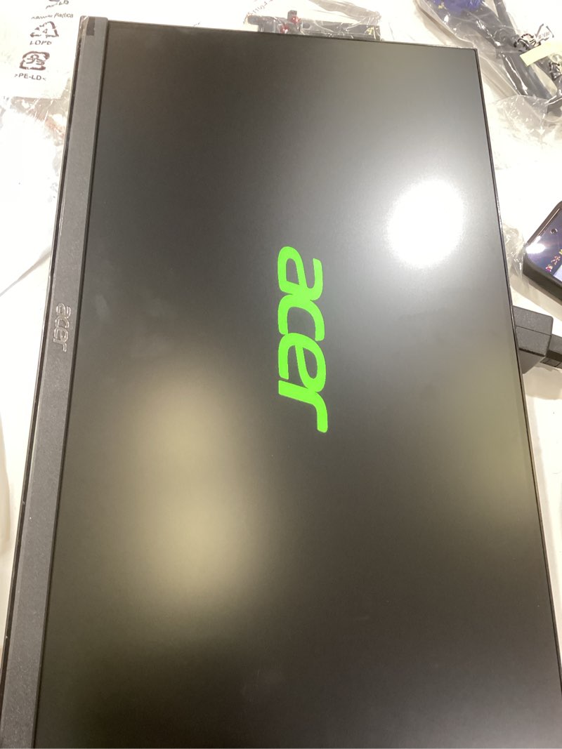 Condition photo showing Good Condition for 22” monitor