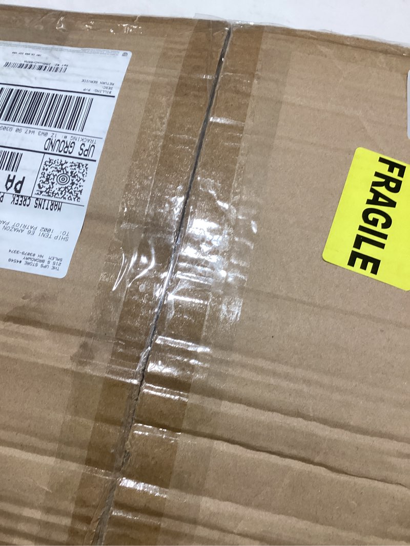 Condition photo showing New/Like New for UOFUS Gold LED Flush Mount Ceiling Light 15.7inch Modern Round Ceiling Light Fixture 6400K Super Bright Circle Ceiling Lamp for Bathroom Kitchen Bedroom Living Room Entryway Hallway Stairwell 6400K Daylight White 15.74inch