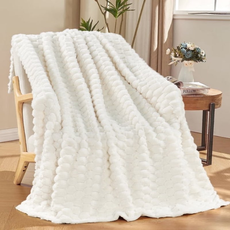 home soft things textured faux fur throw blanket luxury soft cozy plush fluffy fuzzy reversible thick warm throw blanket, 90”x 104” inches, jacquard hexagon