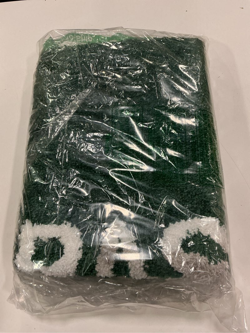 Condition photo showing Good Condition for Alivora Wet Grass Rug for Bedroom-Non Slip Wet Grass Carpet for Living Room-Green Grass Rug is Machi