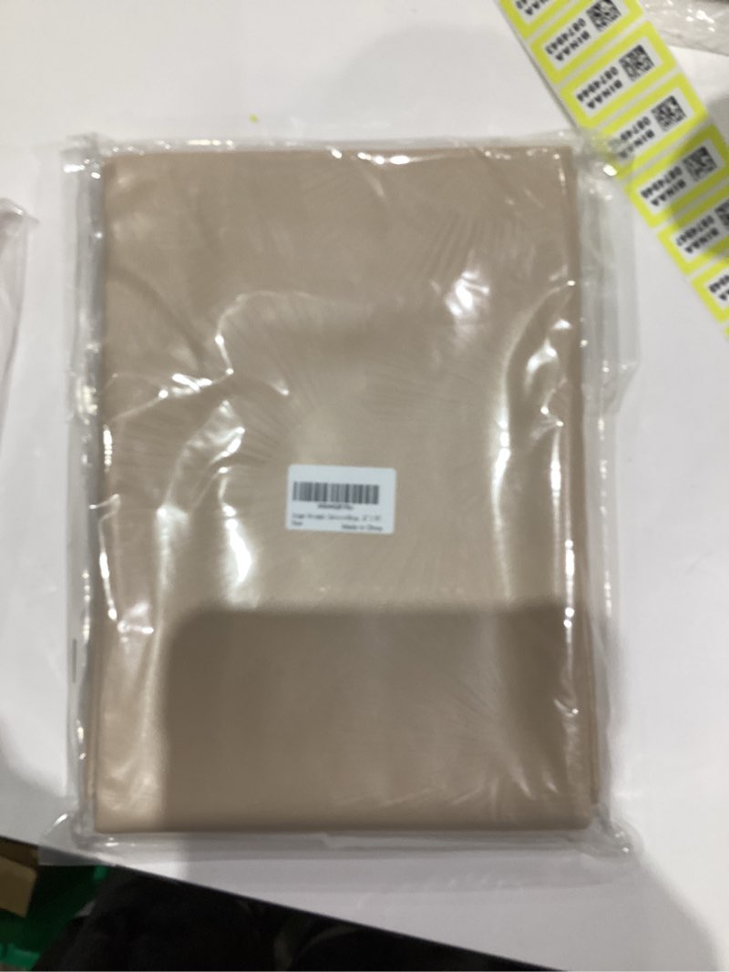 Condition photo showing New/Like New for Rectangle Table Cloth, Waterproof Heavy Duty Vinyl Tablecloths, Wipeable Washable Table Cover for Kitchen and Dining Room (Beige, 52" X 70") Beige 52" x 70" (Rectangular)