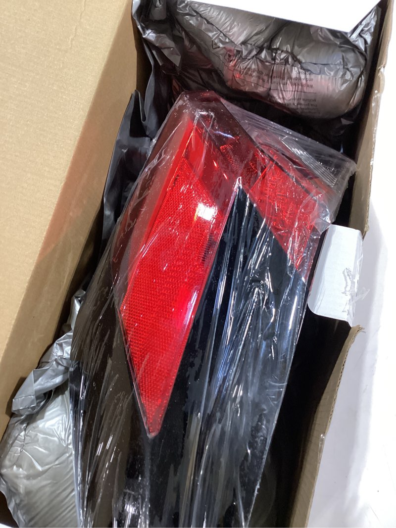 Condition photo showing Good Condition for rear led tail light assembly left driver side outer brake tail lamp for toyota rav4 2019 2020 2021 2022 2023, oe 81560-0r090, to2804148