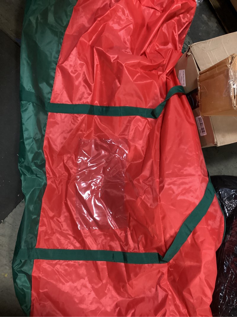 Condition photo showing As Is for  (Similar design)Bolsa de Almacenamiento para Árbol de Navidad - Almacena Árbol Artificial de Navidad de 9 Pies, Material Resistente e Impermeabilizante, Bolsa con Cremallera, Asas para Transportar - Protege Contra el Polvo, Insectos y Humedad