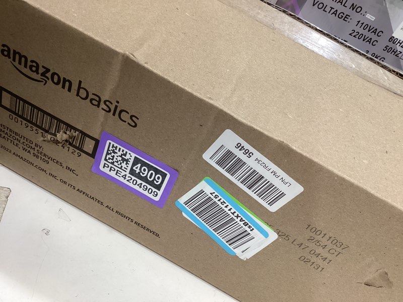 Condition photo showing Good Condition for amazon basics incontinence pads for women long, bladder control, postpartum, moderate absorbency, unscented, 108 count (2 packs of 54) moderate (108 count) 108.0