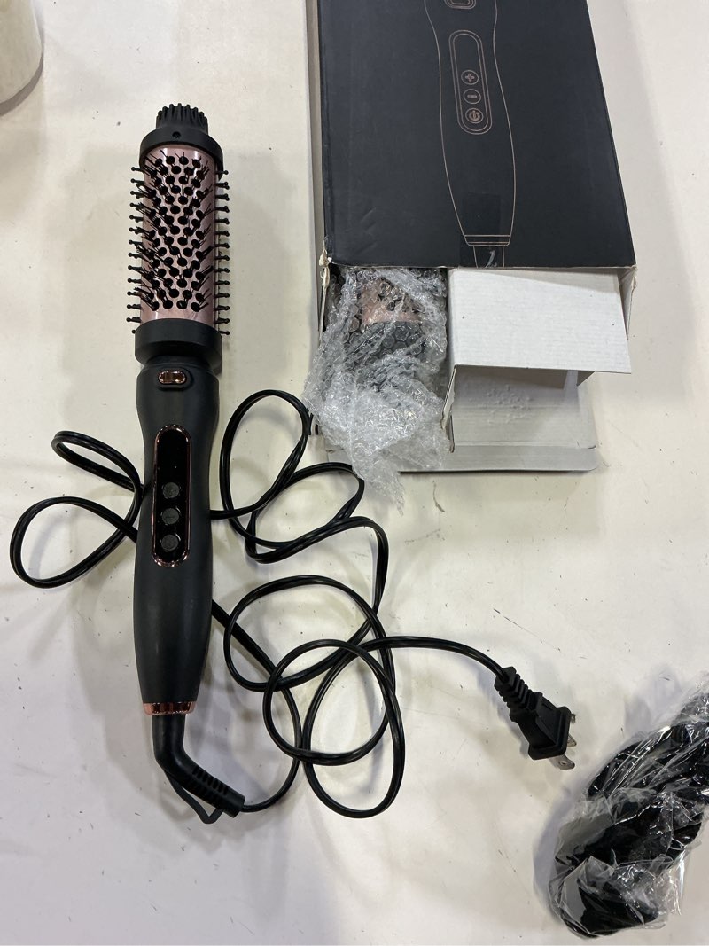 Condition photo showing Good Condition for thermal brush set 3-in-1 curling iron brush set, dual voltage 110-220v thermal hair brush with 11 temp settings, 3 interchangeable travel curling irons (1.25“, 1.5”, & 1.75" barrels) (pink) rose gold
