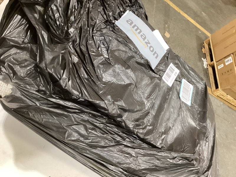 Condition photo showing Good Condition for Scalloped Washable Area Rug, 6' x 9' Rectangular, Beige, Non Slip, Machine Washable, Indoor, Low Pile, Polyester, Solid, Tufted, Foldable, Stain Resistant, Shed Resistant Jute 6' x 9' (Rectangular)