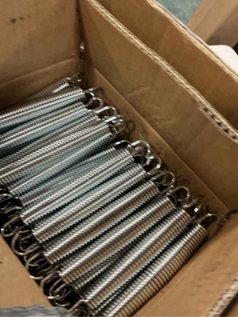 Condition photo showing Good Condition for 72 pieces trampoline springs replacement with t-hook heavy duty stainless steel trampoline springs 7 inch