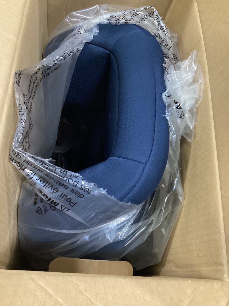 Condition photo showing Good Condition for maxi-cosi rodisport kids booster car seat, high-back, backless booster, 7-position headrest, easy latch system, reclining chair, belt guide, fits 40-100 lbs, 43.4-57 in, seafaring