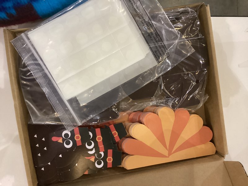 Condition photo showing Good Condition for Cholemy 100 Pcs 3D Thanksgiving Gift Boxes DIY Thanksgiving Treat Boxes Thankful Turkey Goodies Box Candy Box Cupcake Box Thanksgiving Party Favor for Table Centerpiece Decoration, 2.36x2.36x1.97''