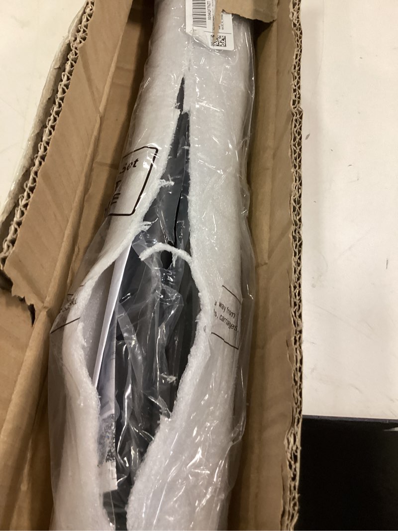 Condition photo showing Good Condition for Blulu Extra Long 39.37" -114.17" Garland Hanger for Front Door Frame Adjustable Garland Wreath Hanger for Christmas Thanksgiving Decorations Different Door Window Widths Decor, No Nails Screws(Black)