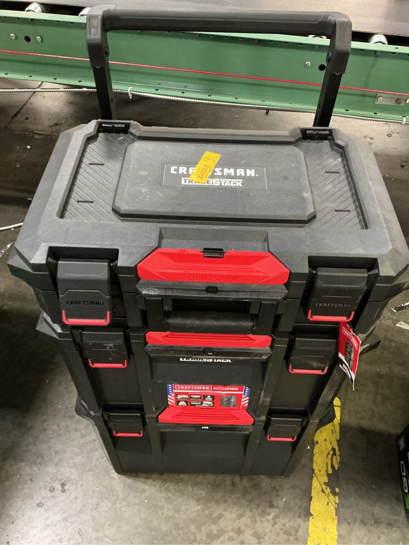 Condition photo showing Good Condition for craftsman versastack xl 22-in w x 33.6-in h x 18-in d red and black plastic rolling tool box