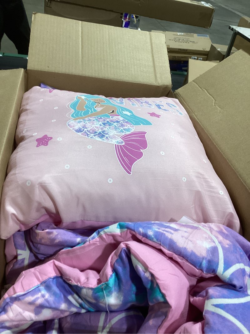 Condition photo showing Good Condition for Twin Comforter Set for Girls-3 Pieces Mermaid Glow in The Dark Twin Bedding Sets for Kids,1 Comforter,1 Sham and 1 Decor Pillow Mermaid Twin