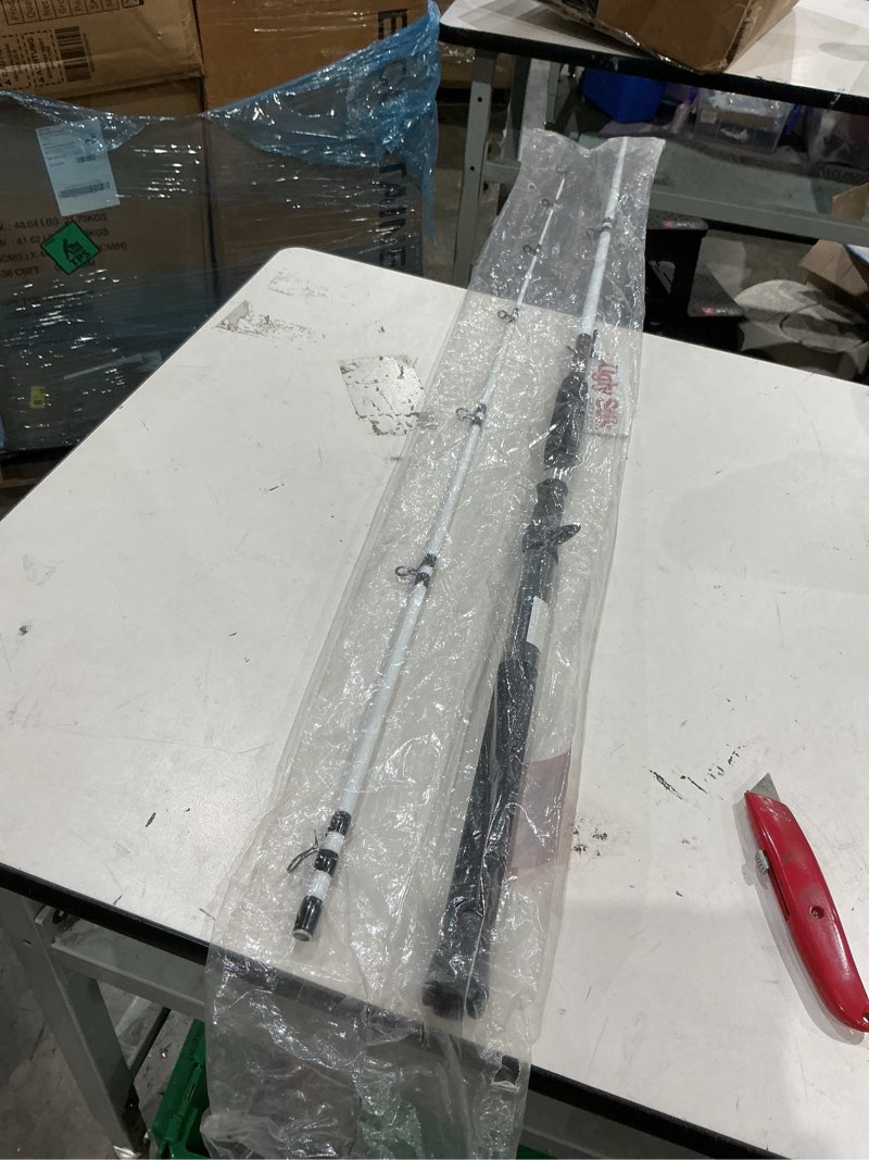 Condition photo showing Good Condition for ugly stik carbon casting fishing rod 8' - medium heavy - 2pcs