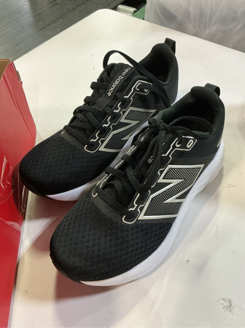 Condition photo showing Good Condition for new balance women's 460 v4 7 black/silver metallic