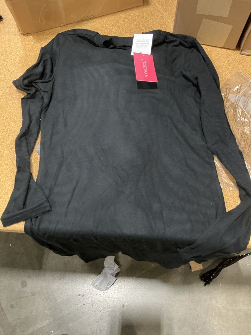 Condition photo showing New/Like New for shoedazzle long sleeve grey and black shirt size large women
