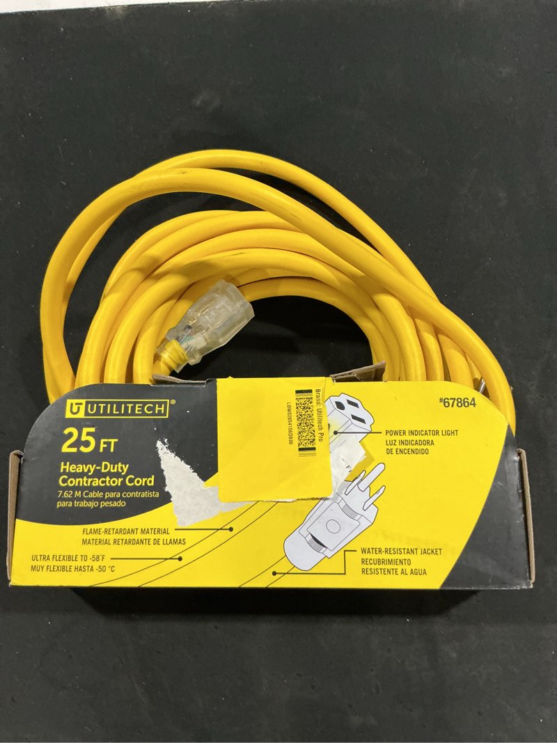 Condition photo showing Good Condition for utilitech pro 25-ft 12/3 3-prong outdoor sjtw heavy duty locking extension cord