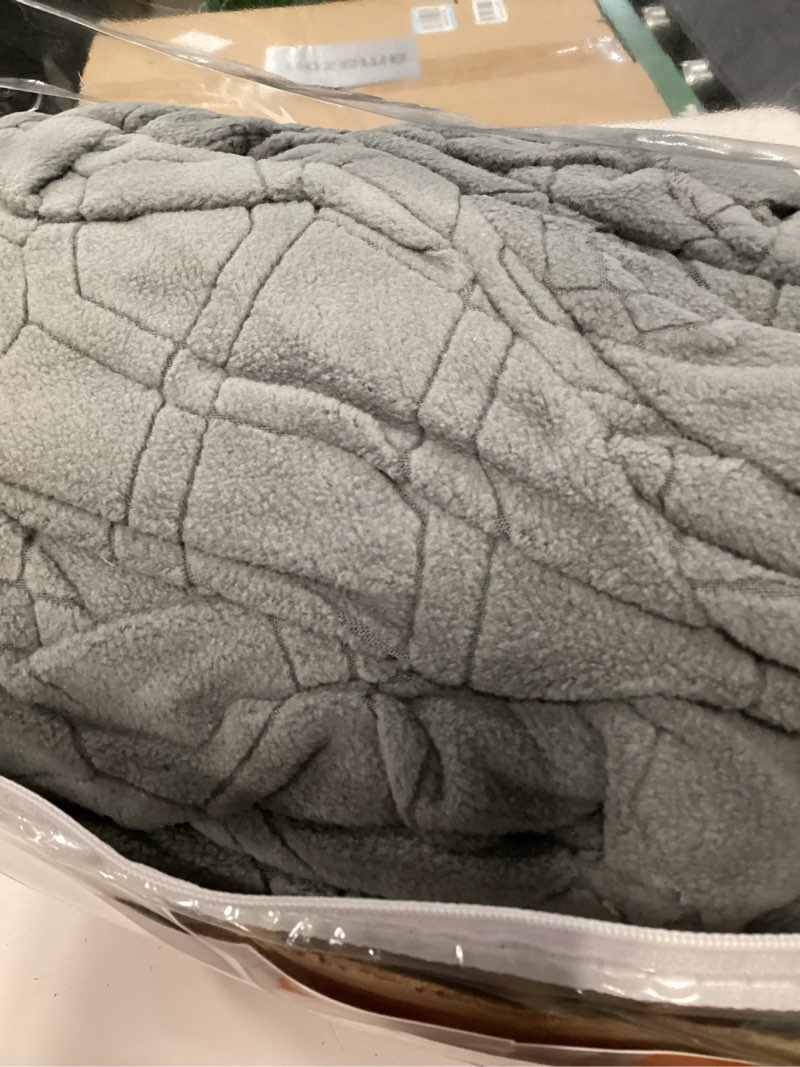Condition photo showing Good Condition for vansofy recliner loveseat cover with middle console stretch reclining sofa slipcover for 2 seat jacquard reclining couch sofa covers furniture protector with elastic straps bottom (dark gray) dark gray 2 seater+console
