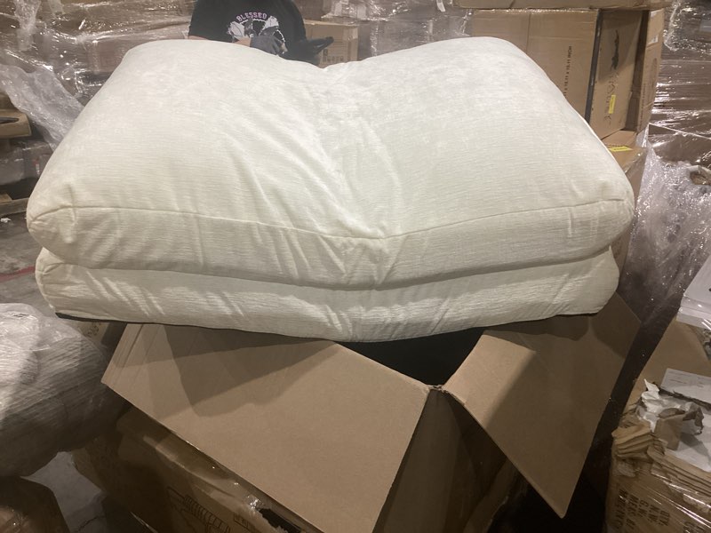 Big pillow ( incomplete)