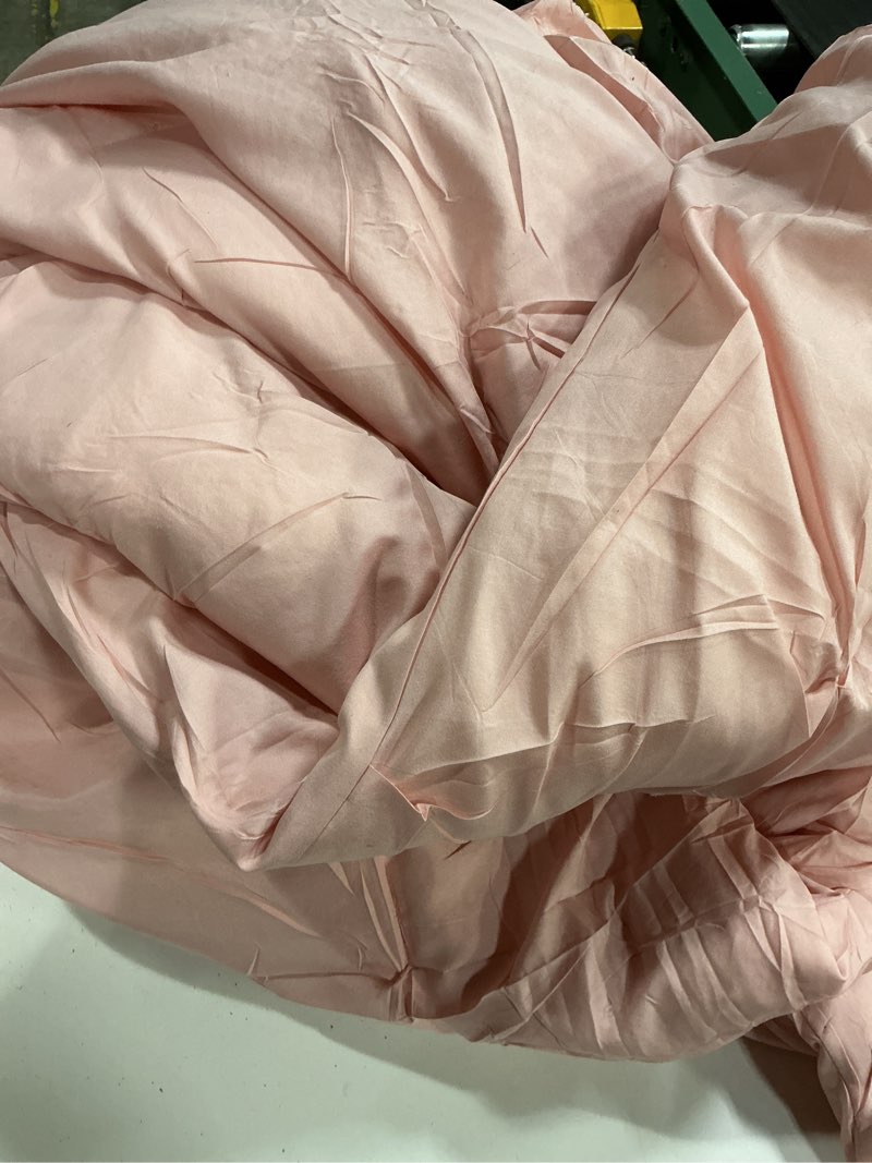 Condition photo showing As Is for queen comforter pink, solid queen comforter breathable quilted style bedding sets, luxury soft bed set with down alternative comforter all season pink que