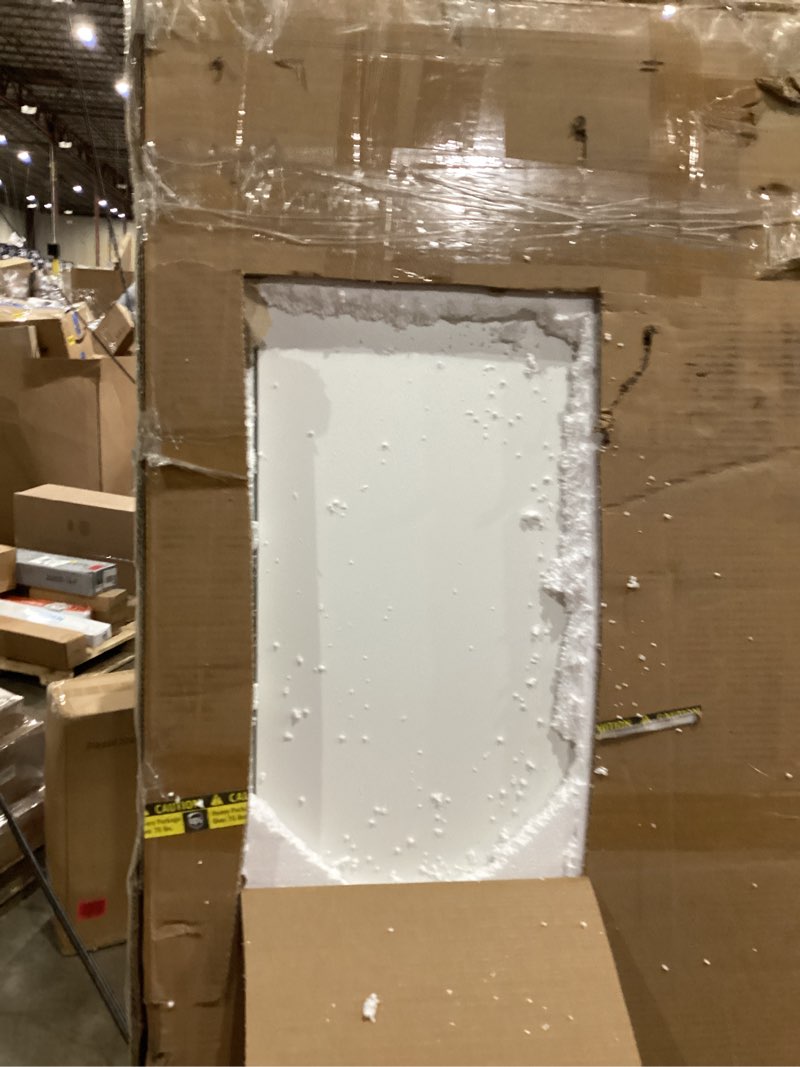 READ DESCRIPTION.  Miscellaneous white furnature pieces 