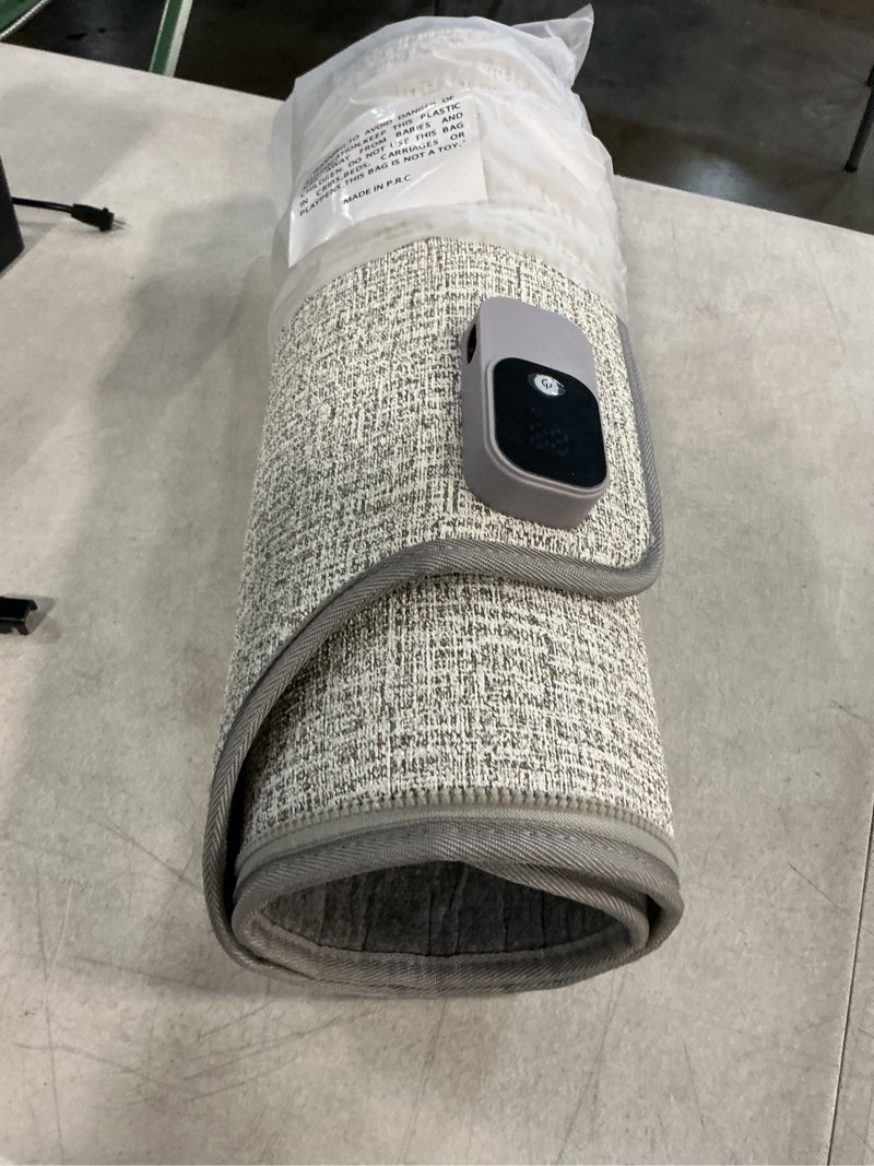 Condition photo showing Good Condition for under desk heater & space heater for indoor use,leg foot feet warmer for office home quiet, small portable personal office heater accessories,essentials supplies for women men gifts medium medium grey