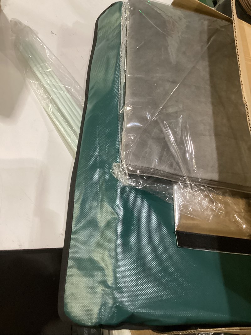 Condition photo showing New/Like New for heated cat house for outside with dual doors, insulated cat house outdoor with heating pad, weatherproof heated outdoor cats houses waterrproof for feral cats (deep green, 25" l x 16" w x 13" h) 25" l x 16" w x 13" h deep green