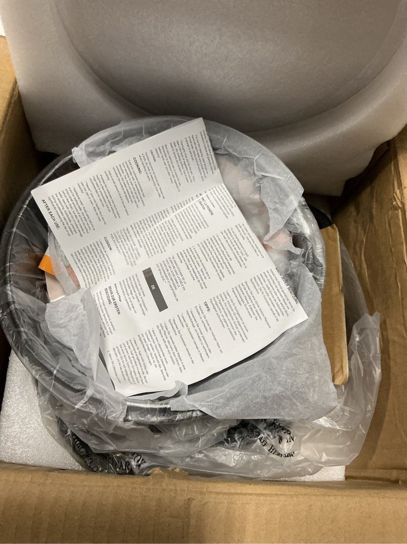 Condition photo showing Good Condition for 5qt pre-seasoned cast iron dutch oven for bread baking, dutch oven with domed lid, sourdough bread baking supplies, multi-functional bread pan for baking, frying, roasting