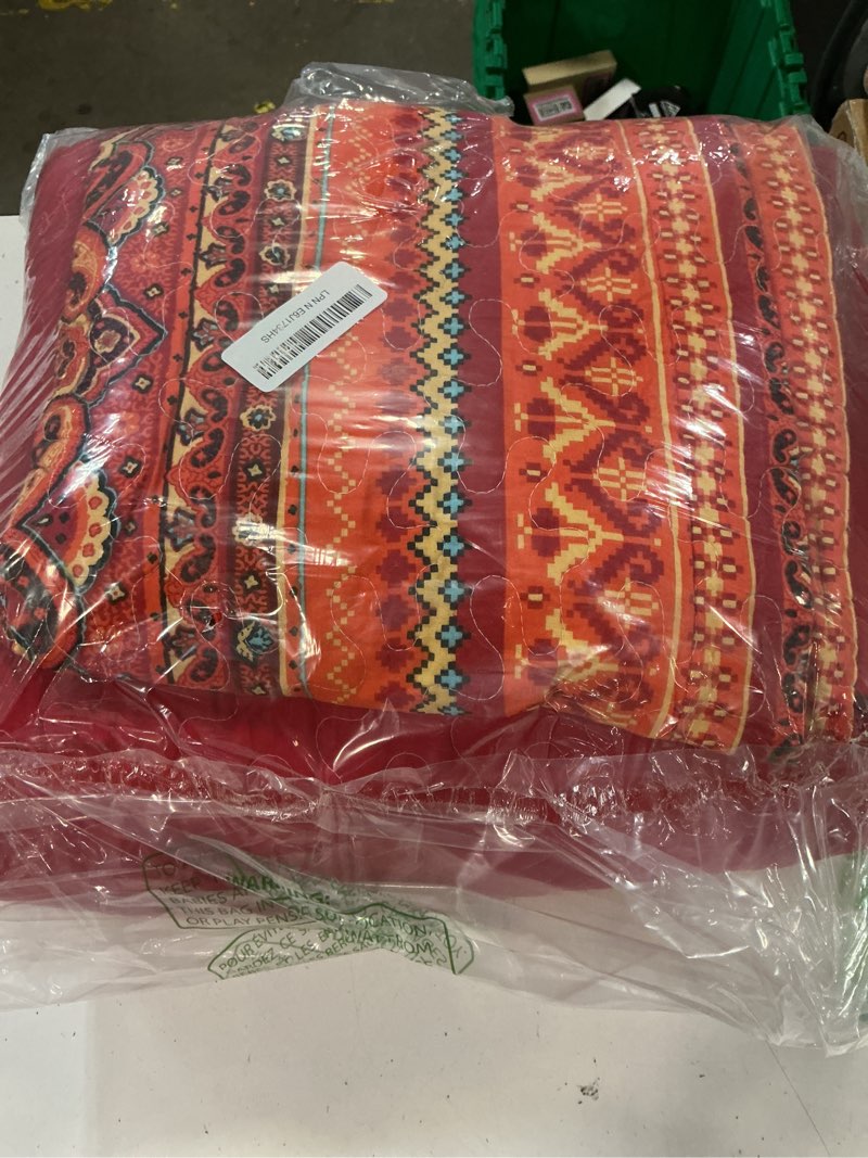 Condition photo showing Good Condition for bedifany cotton king size quilt set - boho lightweight king bedspread - colorful orange reversible coverlets quilt bedding sets - oversized king quilt set for bed decorations for all seasons, 3 pieces stripe colorful orange king (98 * 106 in)