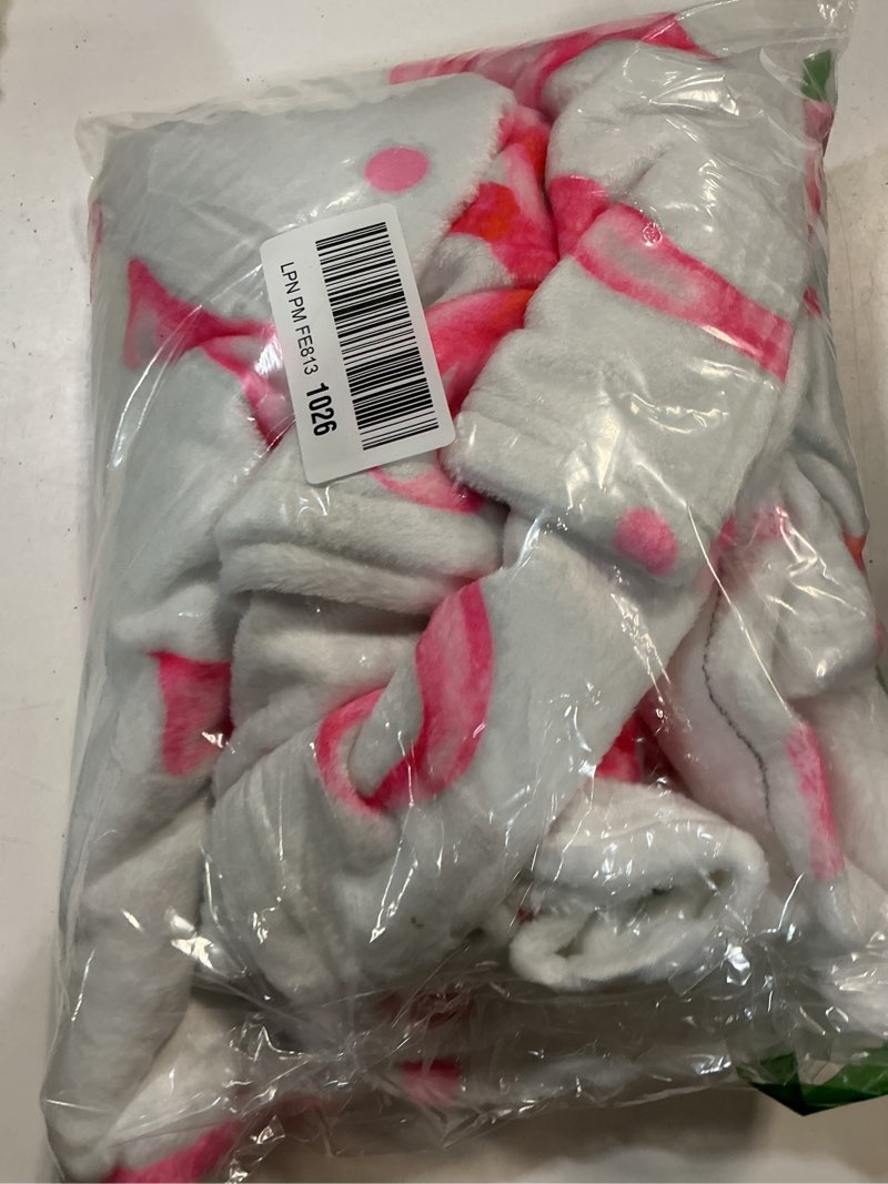 Condition photo showing As Is for VOL&BASS Pink Bow Throw Blanket 50" x 60",Cute Pink Bow Flannel Throw Blankets Gifts for Women Girls,Aesthetic Preppy Bowknot Coquette Warm Blanket Room Decor for Home Bed Sofa Couch Chair Decoration
